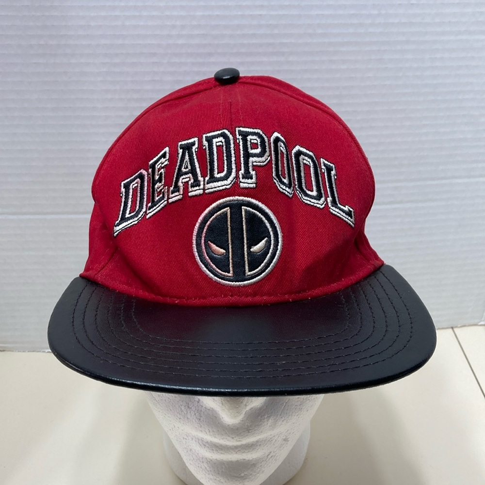 Deadpool Marvel SnapBack Cap Hat Adjustable SnapBack Embroidered Logo Flat Brim